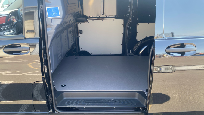 Mercedes-Benz Vito L2 Diesel Rwd 114CDI Pro Van 9G-Tronic - Image 6